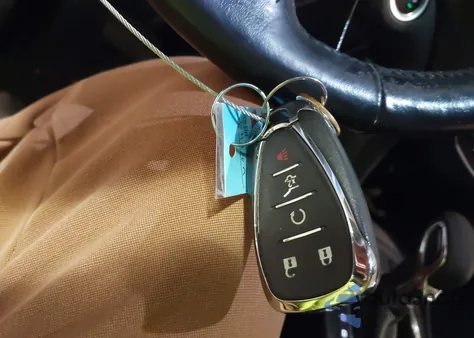 2022 Chevrolet Equinox Fwd 2Fl z USA, uszkodzony, nr VIN 2GNAXJEV6N6136276